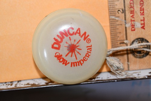 Vintage duncan yoyo glow - duncan,
